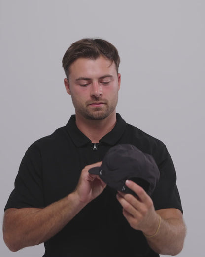 Neverfind Snapback – Black