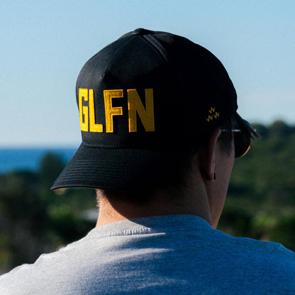 birds-of-condor-black-yellow-golf-glfn-golfing-snapback-a-frame-hat-lifestyle