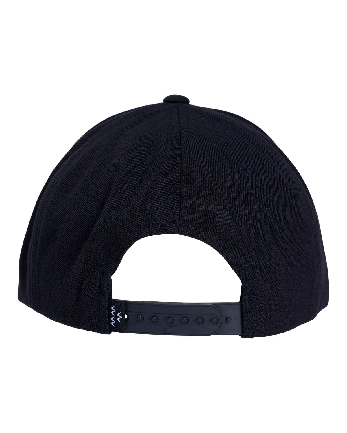 Back of a black 6-panel snapback cap featuring an adjustable plastic strap and small brand label.